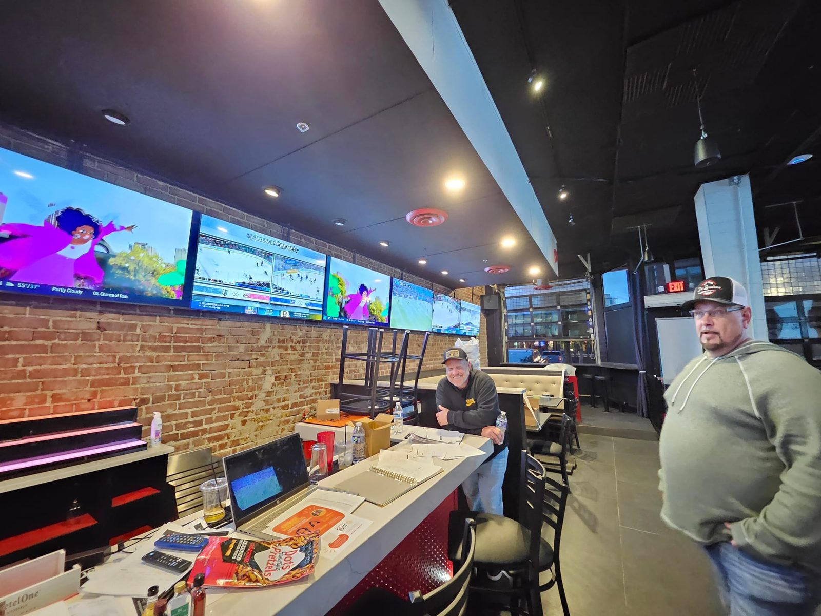 AV Systems for Sports Bars & Restaurants | Indianapolis IN